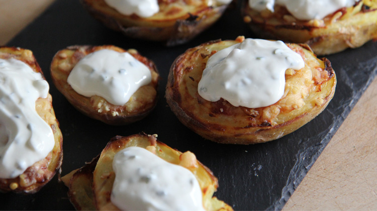 Calories in Cheese and bacon potato skins