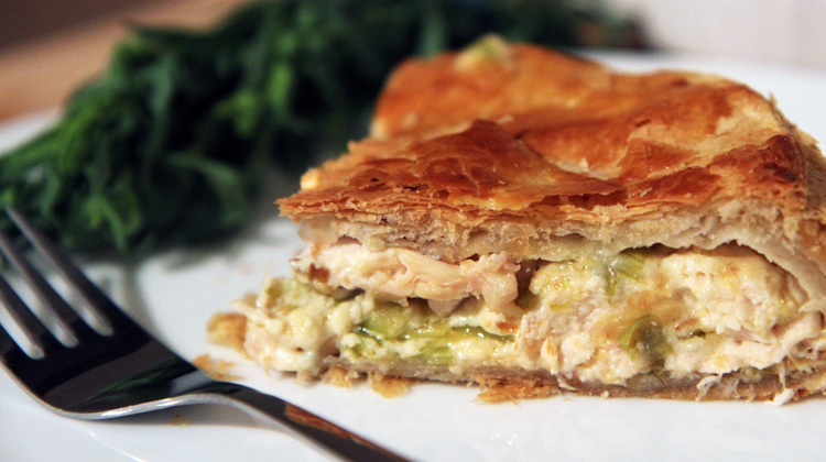 Calories in Chicken and leek pie