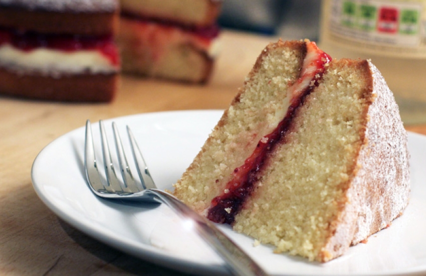 Victoria Sponge Cake Recipe