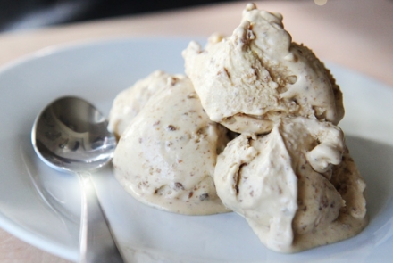 Brown Bread Ice Cream Recipe