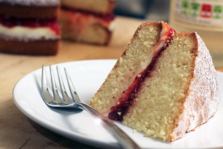 Victoria Sponge Cake Recipe